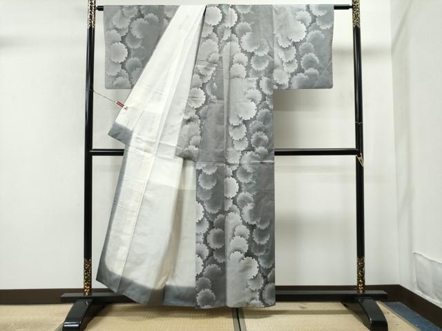 平和屋着物○本場大島紬 白大島紬 桑原織物 二代目 桑原啓之介 カタス