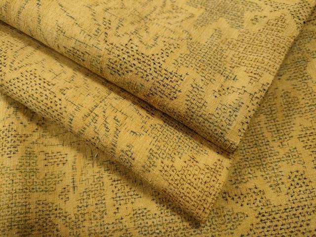 平和屋着物●本場結城紬　重要無形文化財　100亀甲　楓文　正絹　逸品　CAAS6912yc