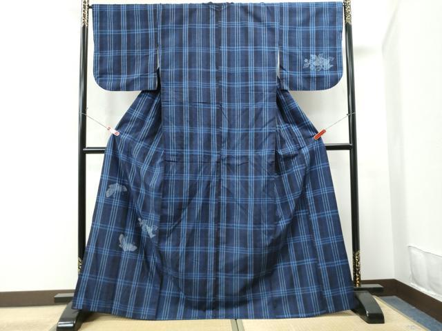 平和屋着物●訪問着　紬地　格子柄　花蝶文　大丸扱い　正絹　逸品　CAAS7045yc 平和屋着物○訪問着 紬地 格子柄 花蝶文 大丸扱い 正絹