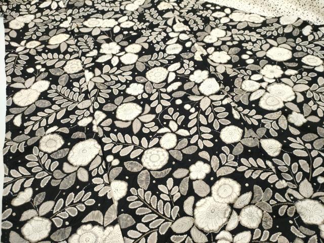 平和屋着物○訪問着 手描き 絞り 辻が花 黒地 金彩 正絹 逸品 CAAS7083yc