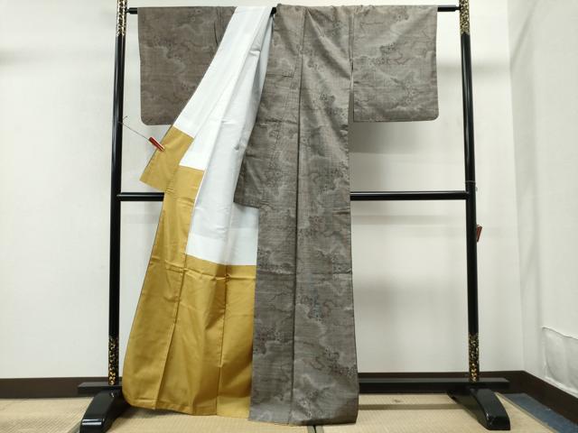 平和屋着物○本場大島紬 9マルキ 雲取り草花文 正絹 逸品 AAAV9057np