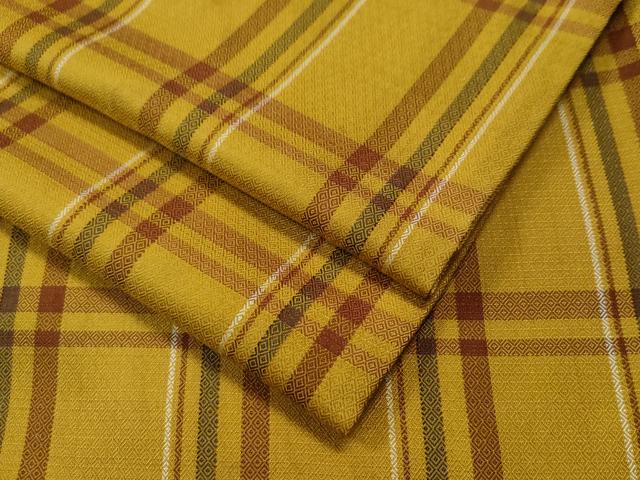 平和屋着物●本場黄八丈　まるまなこ　紬　格子柄　正絹　逸品　CAAS7270yc