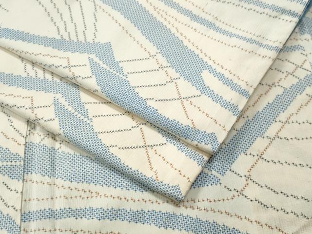 平和屋着物○本場大島紬 7マルキ 白大島 吉祥文 正絹 逸品 CAAS6789yc