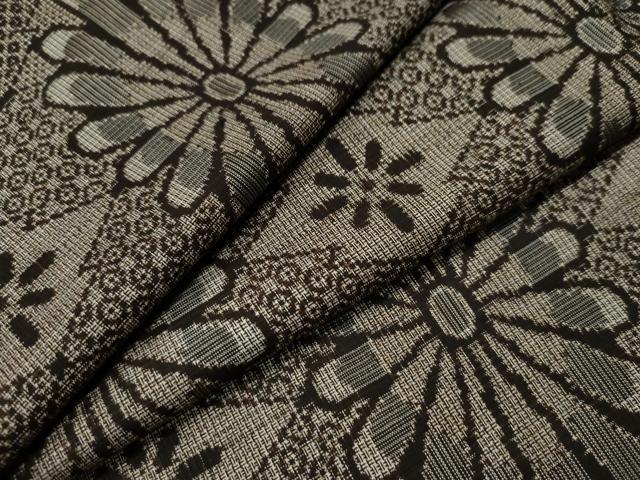 平和屋着物●本場大島紬　割込み絣　松皮菱花文　正絹　逸品　CAAS7438yc