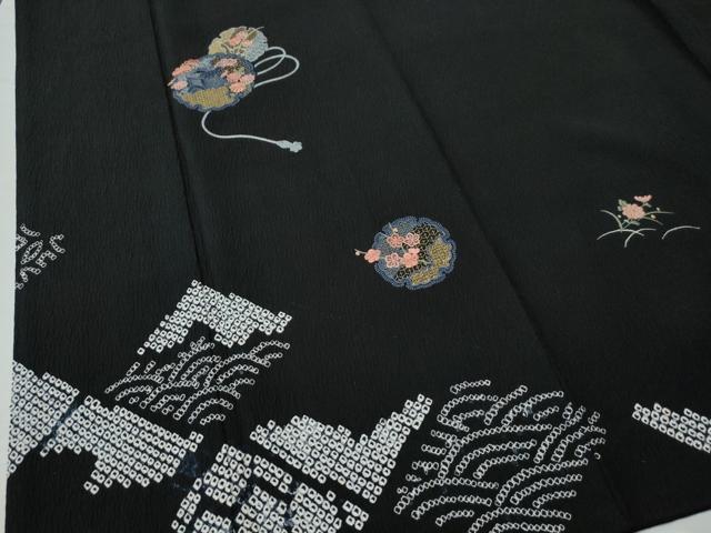 平和屋着物●上質な紬　蔦の葉文　黒地　正絹　逸品　AAAU8213zg 平和屋着物○上質な紬 蔦の葉文 黒地 正絹 逸品 AAAU8213zg 平和