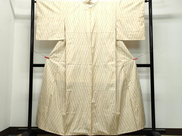 平和屋着物●本場大島紬　7マルキ　立涌文　正絹　逸品　未使用　CAAZ3346yc 平和屋着物○本場大島紬 7マルキ 立涌文 正絹 逸品 CAAS8457vf