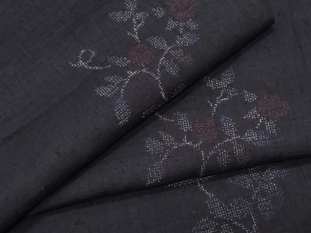 平和屋着物●本場結城紬　重要無形文化財　100亀甲　草花文　正絹　逸品　CAAS8635vf