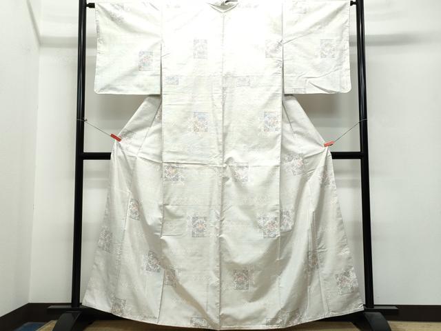 平和屋着物○本場大島紬 白大島 9マルキ たかし織物謹製 草花文 証紙