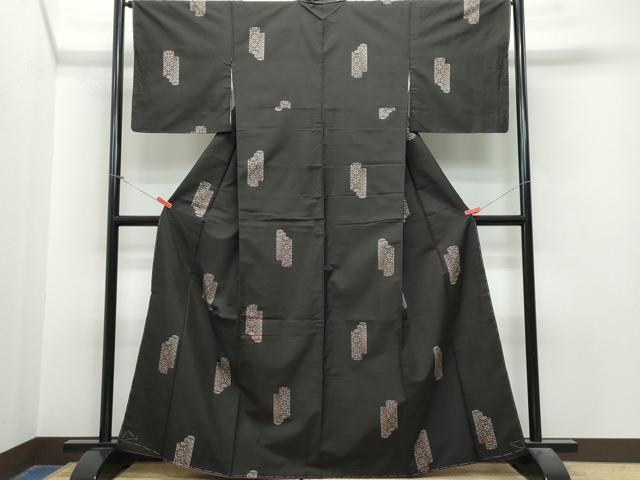 平和屋着物○本場大島紬 訪問着 9マルキ 泥染め 松竹梅丸文 恵大島紬