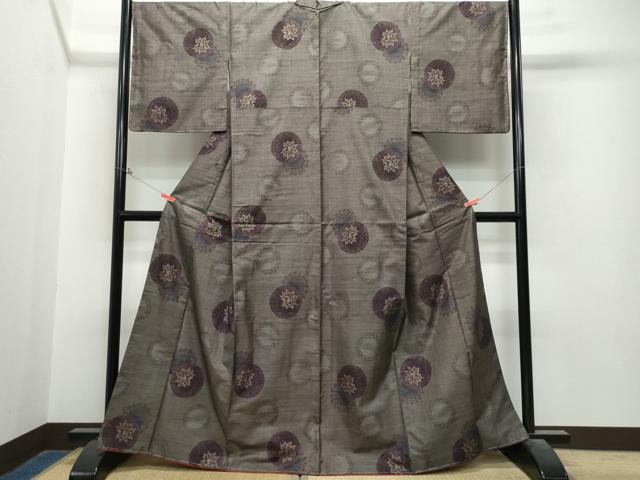 平和屋着物●本場大島紬　9マルキ　泥染め　高橋一郎絹織物謹製　吉祥花文　証紙付き　正絹　逸品　未使用　CAAS8651vf 平和屋着物○本場大島紬 9マルキ 泥染め 高橋一郎絹織物謹製 吉祥