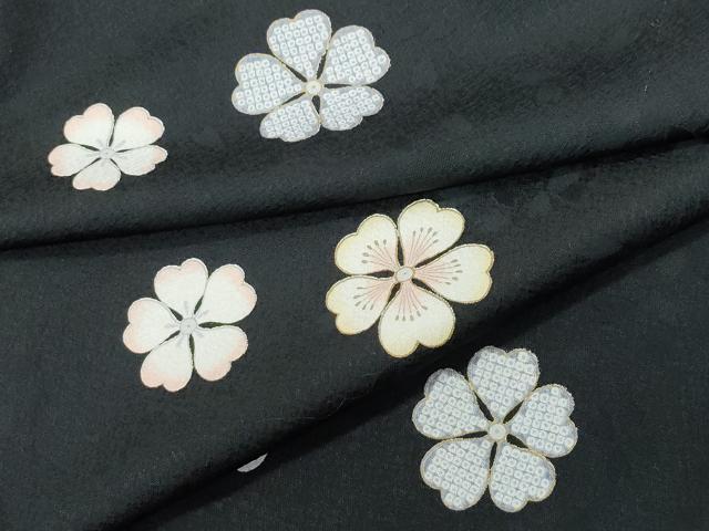 平和屋着物●小紋　舞花文　黒地　金彩　洗える着物　CAAS8700vf