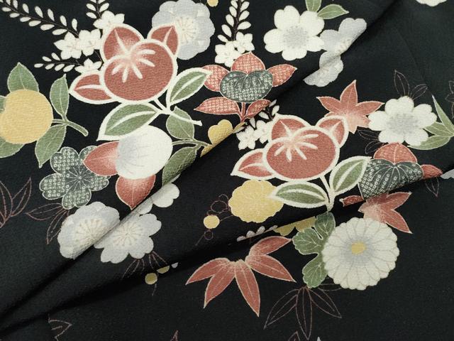 平和屋着物●小紋　草花文　黒地　鬼しぼ縮緬　洗える着物　CAAS8710vf