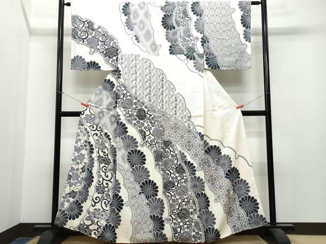 平和屋着物○訪問着 本場大島紬地 手描き 絞り 舞桜文 背抜き仕立て