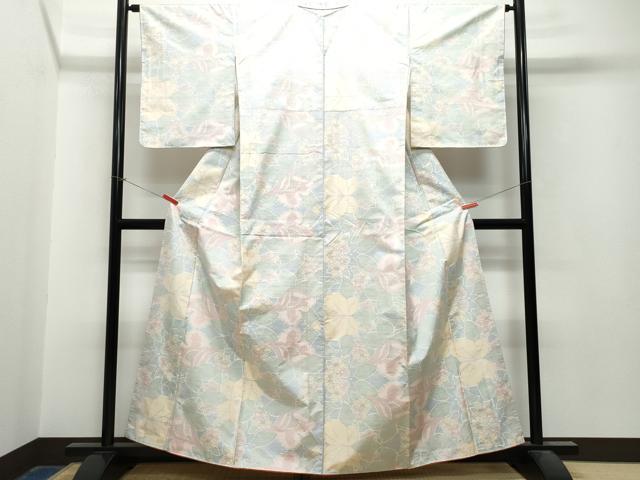 平和屋着物●本場大島紬　白大島　草花文　正絹　逸品　CAAS8763vf 平和屋着物○本場大島紬 白大島 草花文 正絹 逸品 CAAS8763vf