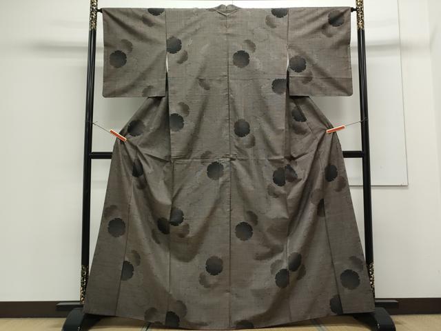 平和屋着物●本場大島紬　9マルキ　泥染め　雪輪文　正絹　逸品　CAAS9298th 平和屋着物○本場大島紬 9マルキ 泥染め 雪輪文 正絹 逸品 CAAS9298th