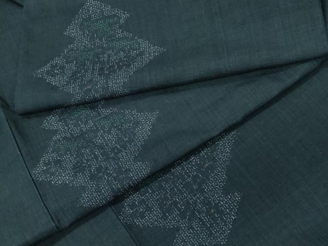 平和屋着物●本場結城紬　重要無形文化財　100亀甲　松皮菱笹梅文　正絹　逸品　CAAT6967vf