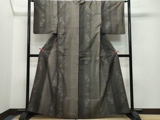 平和屋着物○本場大島紬 9マルキ 泥染め 興紬商店謹製 花毬