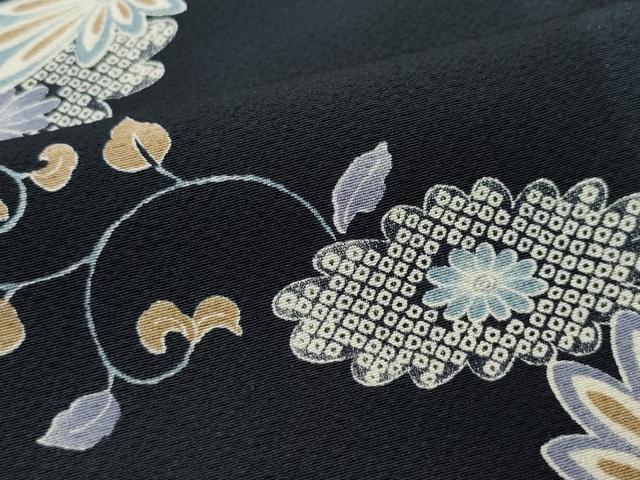 平和屋着物○上質な小紋 花唐草文 黒地 正絹 逸品 CAAT7074vf 小紋