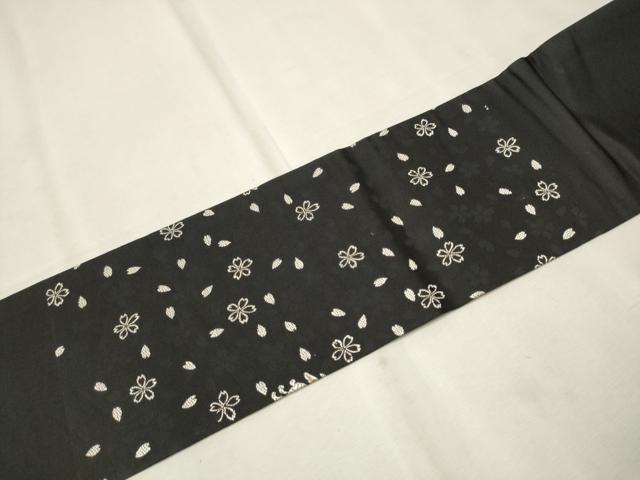 平和屋着物○九寸名古屋帯 唐織 跳兎 舞桜文 黒地 正絹