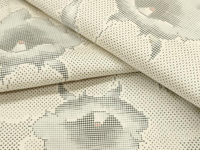 平和屋着物●本場大島紬　白大島　9マルキ　総絣　雲取り草花文　正絹　逸品　CAAT9317dy