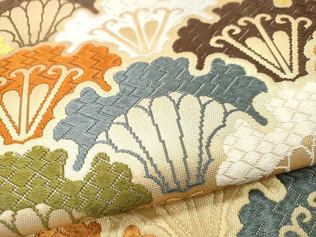 平和屋着物○六通柄袋帯 唐織 雪輪取青海文様 金糸 正絹 逸品