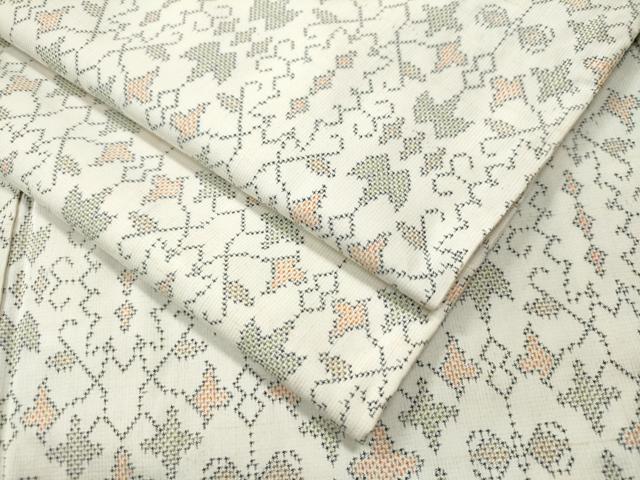 平和屋着物●本場大島紬　白大島　7マルキ　吉祥唐草文　正絹　逸品　CAAU1679yc