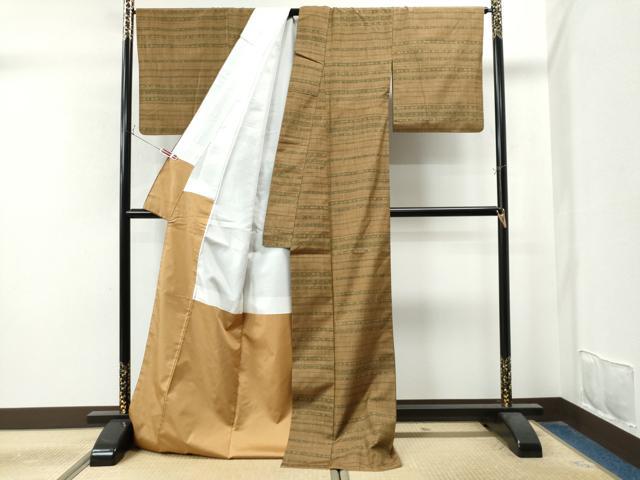 平和屋着物○上質な紬 横段吉祥文 正絹 逸品 CAAU1712yc