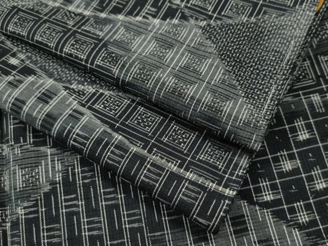 平和屋着物●上質な紬　吉祥文　黒地　正絹　逸品　CAAU1731yc