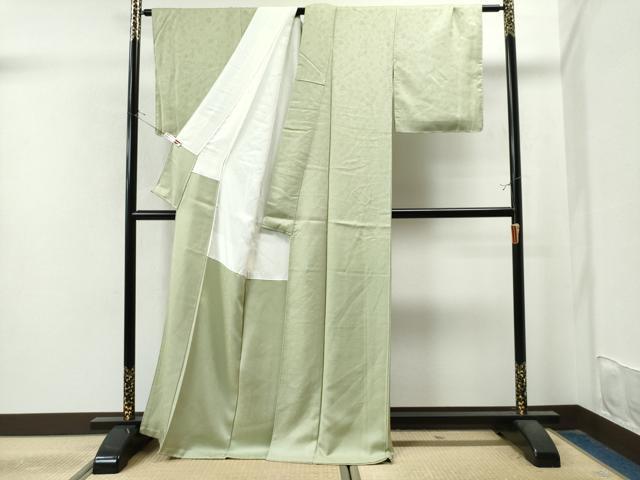 平和屋着物○上質な色無地 草木染 舞花地紋 抹茶色 反端付き