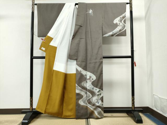 平和屋着物●訪問着　本塩沢　絞り　道長秋草文　金彩　やまと誂製　正絹　逸品　CAAU1861yc