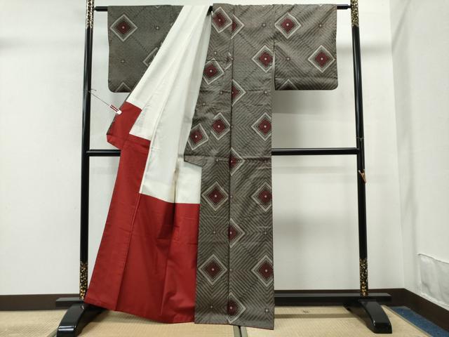 平和屋着物○本場大島紬 龍郷絣 正絹 逸品 CAAU1879yc