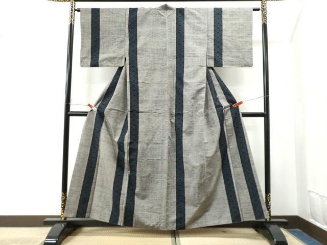 平和屋着物●結城紬　80亀甲　飛び亀甲　吉祥間道　正絹　逸品　CAAU1909yc 平和屋着物○結城紬 80亀甲 飛び亀甲 吉祥間道 正絹 逸品 CAAU1909yc