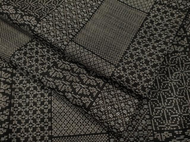 平和屋着物●本場大島紬　7マルキ　短冊吉祥文　正絹　逸品　CAAU1921yc