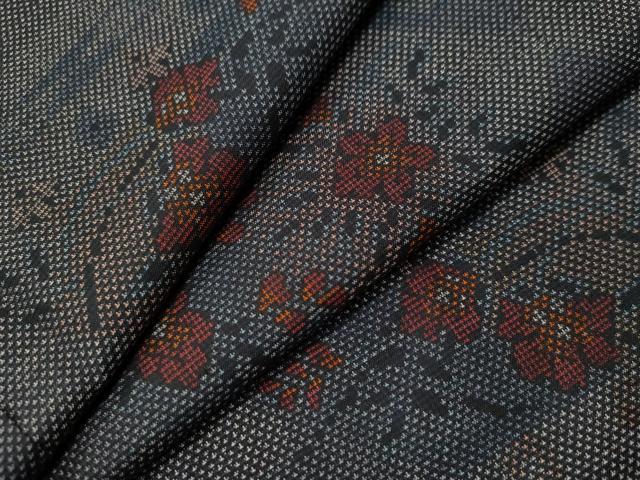 平和屋着物●本場大島紬　９マルキ　菱重ね吉祥花文　正絹　逸品　未使用　CAAU1941yc