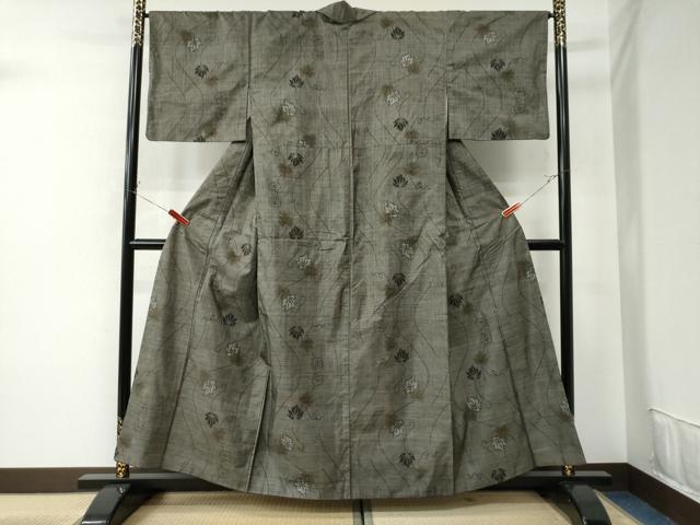 平和屋着物○本場大島紬 9マルキ 蔦の葉文 正絹 逸品 CAAU2187yc