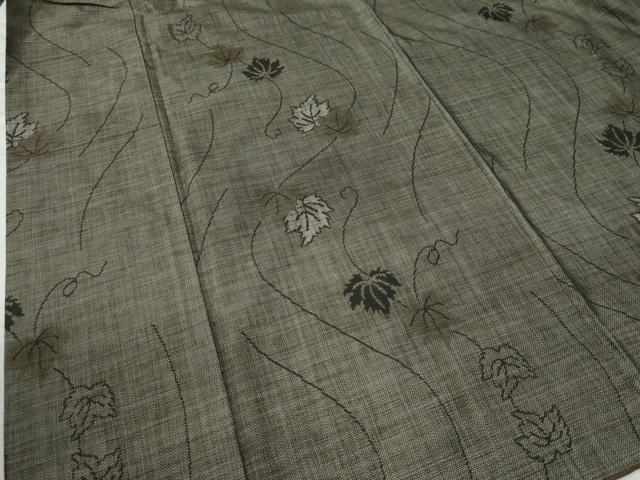 平和屋着物○本場大島紬 9マルキ 蔦の葉文 正絹 逸品 CAAU2187yc