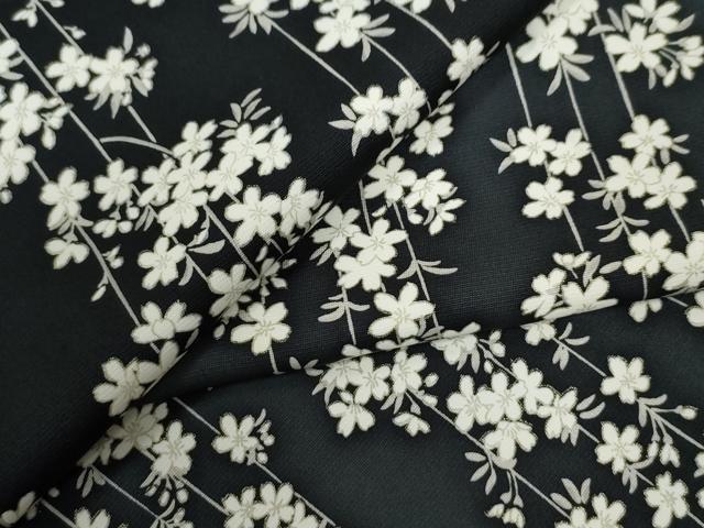 平和屋着物●上質な小紋　枝垂れ花文　黒地　金彩　正絹　逸品　CAAU2653yc