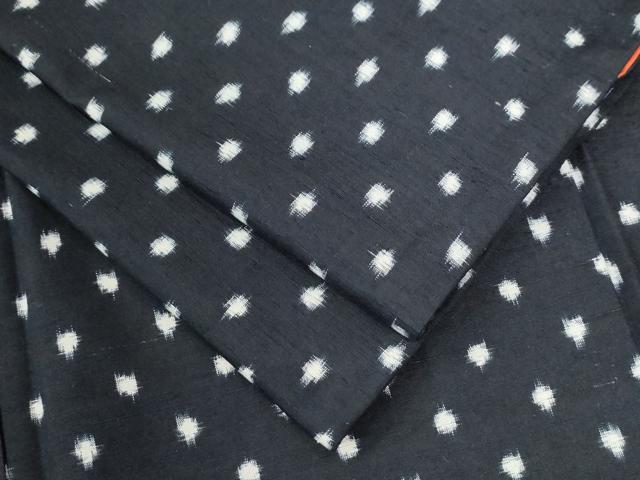 平和屋着物●上質な紬　絣文様　黒地　正絹　逸品　CAAU2687yc