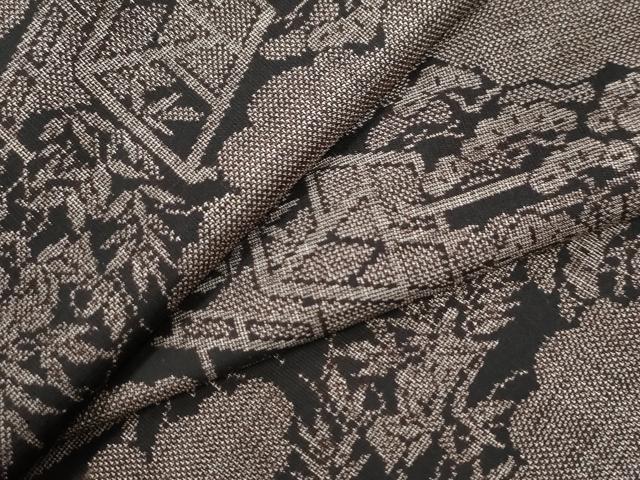 平和屋着物○本場大島紬 9マルキ 雲取り枝松文 正絹 逸品 CAAU2756ycの