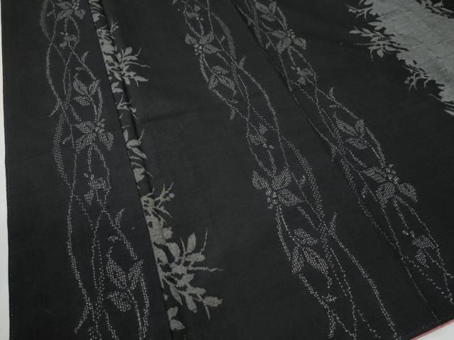 平和屋着物○結城紬 飛び亀甲柄 南天文 黒地 健勝苑扱い 正絹 逸品