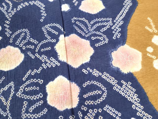 平和屋着物○訪問着 絞り 花唐草文 金彩 正絹 逸品 CAAU2953yc