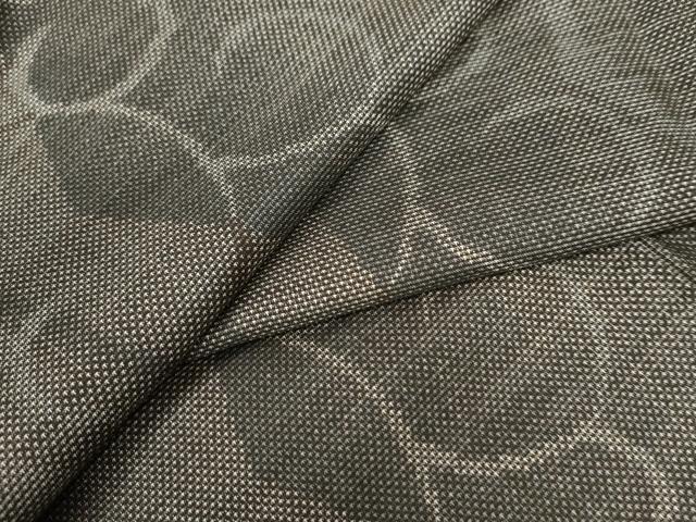 平和屋着物●本場大島紬　9マルキ　唐草文　正絹　逸品　CAAU2976yc