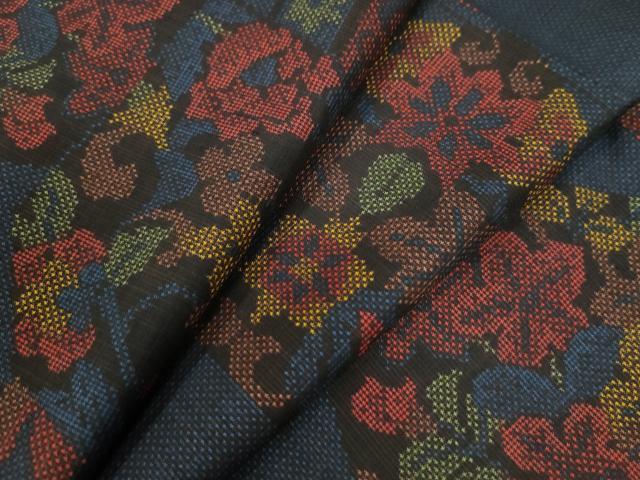 平和屋着物●本場大島紬　7マルキ　切嵌花唐草文　正絹　逸品　未使用　CAAU3033yc