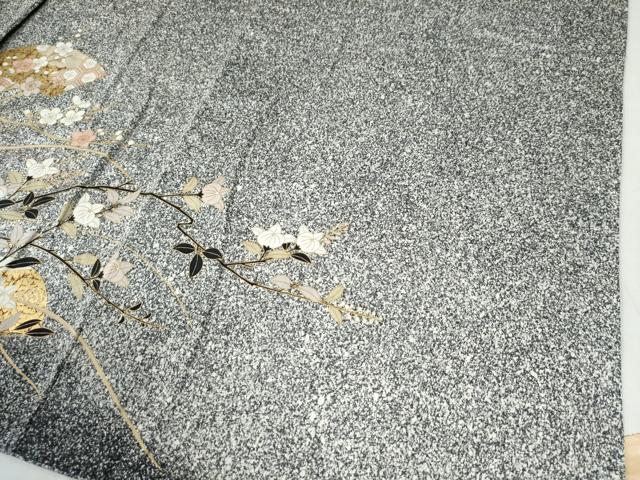 平和屋着物○訪問着 地紙吉祥枝花文 たたき染め 黒地 金彩