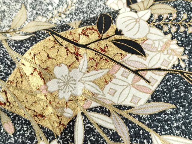 平和屋着物●訪問着　地紙吉祥枝花文　たたき染め　黒地　金彩　正絹　逸品　CAAU3061yc 平和屋着物○訪問着 地紙吉祥枝花文 たたき染め 黒地 金彩