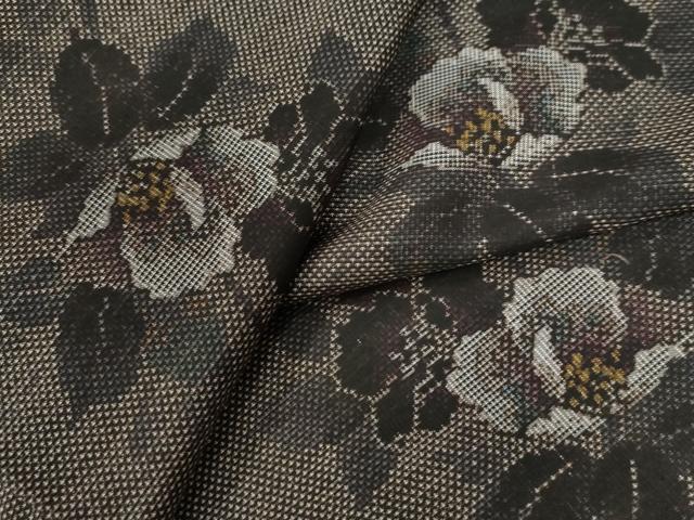 平和屋着物●本場大島紬　9マルキ　枝花文　正絹　逸品　CAAU3100yc