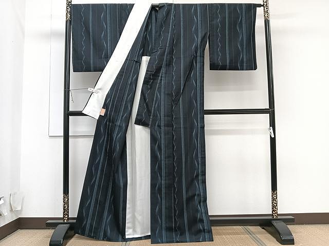 平和屋着物▽上質な紬　単衣　間道　正絹　逸品　CAAU3902xi 平和屋着物▽上質な紬 単衣 間道 正絹 逸品 CAAU3902xiの通販はau PAY