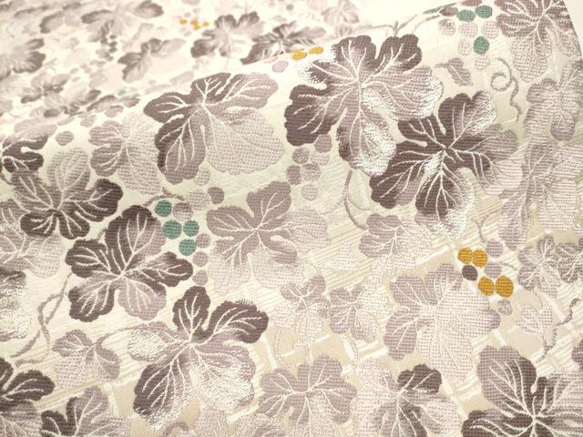 平和屋着物○六通柄袋帯 唐織 葡萄蔦の葉文 銀糸 正絹