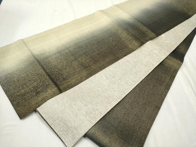 平和屋着物●ひなや工房　くむ・あむ・おる　伊豆蔵明彦　全通柄袋帯　霞文　金糸　正絹　逸品　CAAU9534hy 平和屋着物○ひなや工房 くむ・あむ・おる 伊豆蔵明彦 全通柄