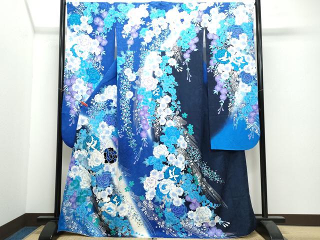 平和屋着物●豪華振袖　刺繍　花蝶文　暈し染め　銀彩　正絹　逸品　CAAU9697vf